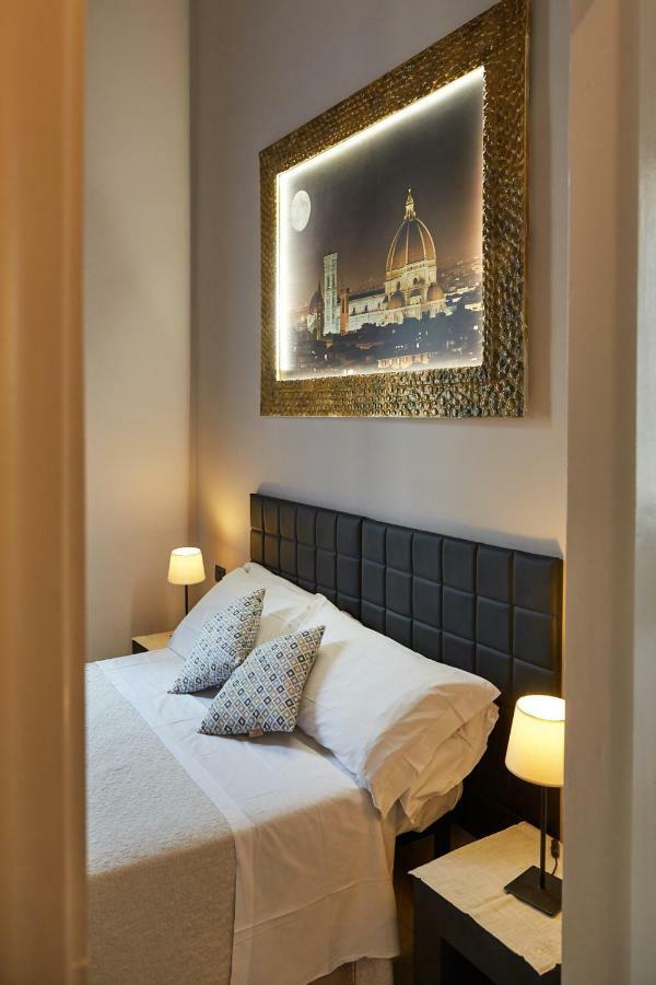 Leone X Guest House Firenze Bagian luar foto