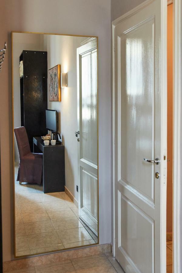 Leone X Guest House Firenze Bagian luar foto